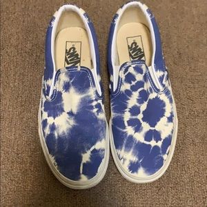 Vans tie dye slip on sneaker